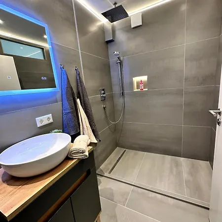 Um Herzen Von Echterdingen Apartment